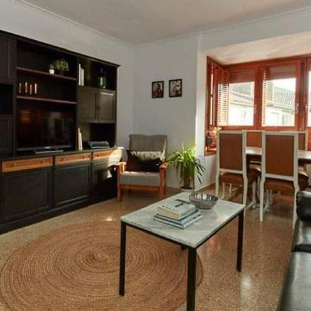 Guest House Boltana Bagian luar foto