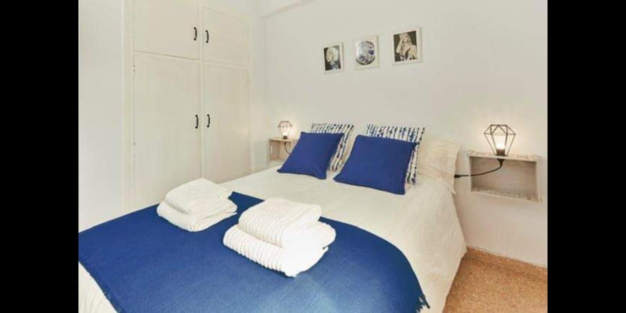 Guest House Boltana Bagian luar foto